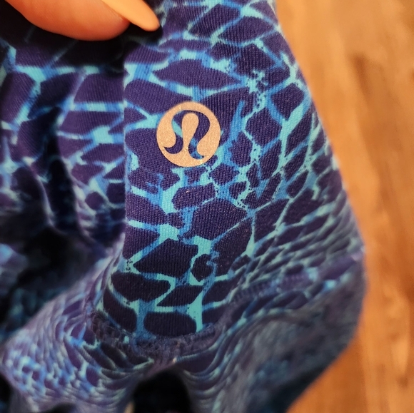 Lululemon Samba Snake Kayak Blue Hero Leggings - Picture 2 of 6